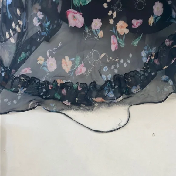 Ieena for Mac Duggal Ruffled Floral Gown, Size 12 - Picture 10 of 16